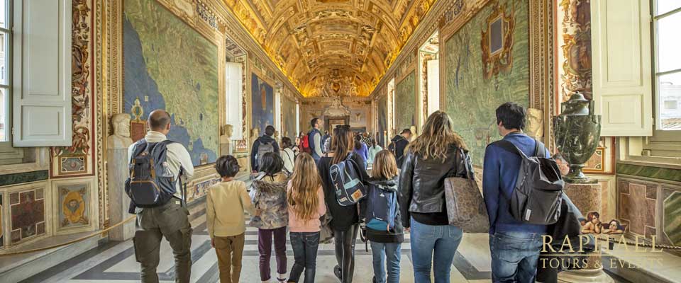 Explore Raphael's Rooms